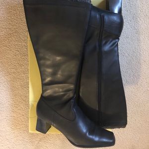 Life Stride women’s high boots